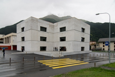 Das Neue Nationalparkzentrum in Zernez - foto: Petr Šmídek, 2008