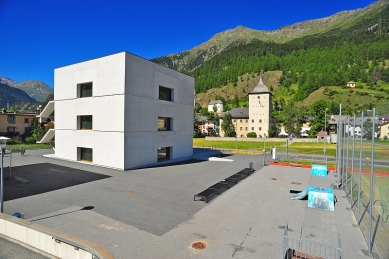 Das Neue Nationalparkzentrum in Zernez - foto: Vojtěch Žilka, 2010