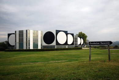 Fondation Vasarely - foto: Tomáš Berka, 2008