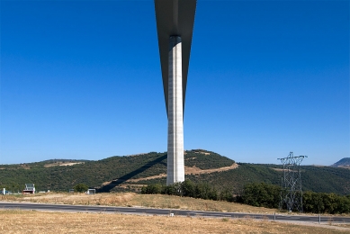 Viadukt u Millau - foto: Petr Šmídek, 2008