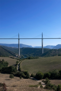 Viadukt u Millau - foto: Petr Šmídek, 2008