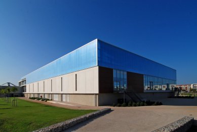 Plavecký stadion Némausa - foto: Petr Šmídek, 2008