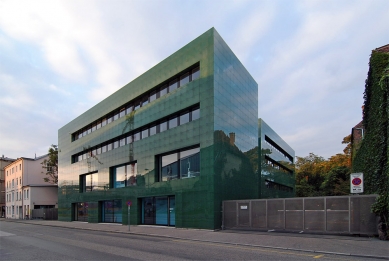 Institute for Hospital Pharmaceuticals - foto: Petr Šmídek, 2008