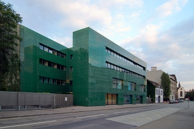 Institute for Hospital Pharmaceuticals - foto: Petr Šmídek, 2008