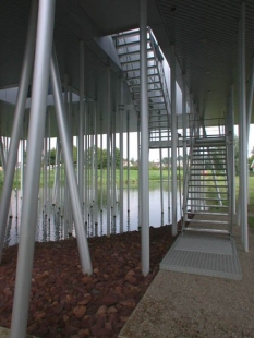 Het Aluminium bos - foto: Petr Šmídek, 2003