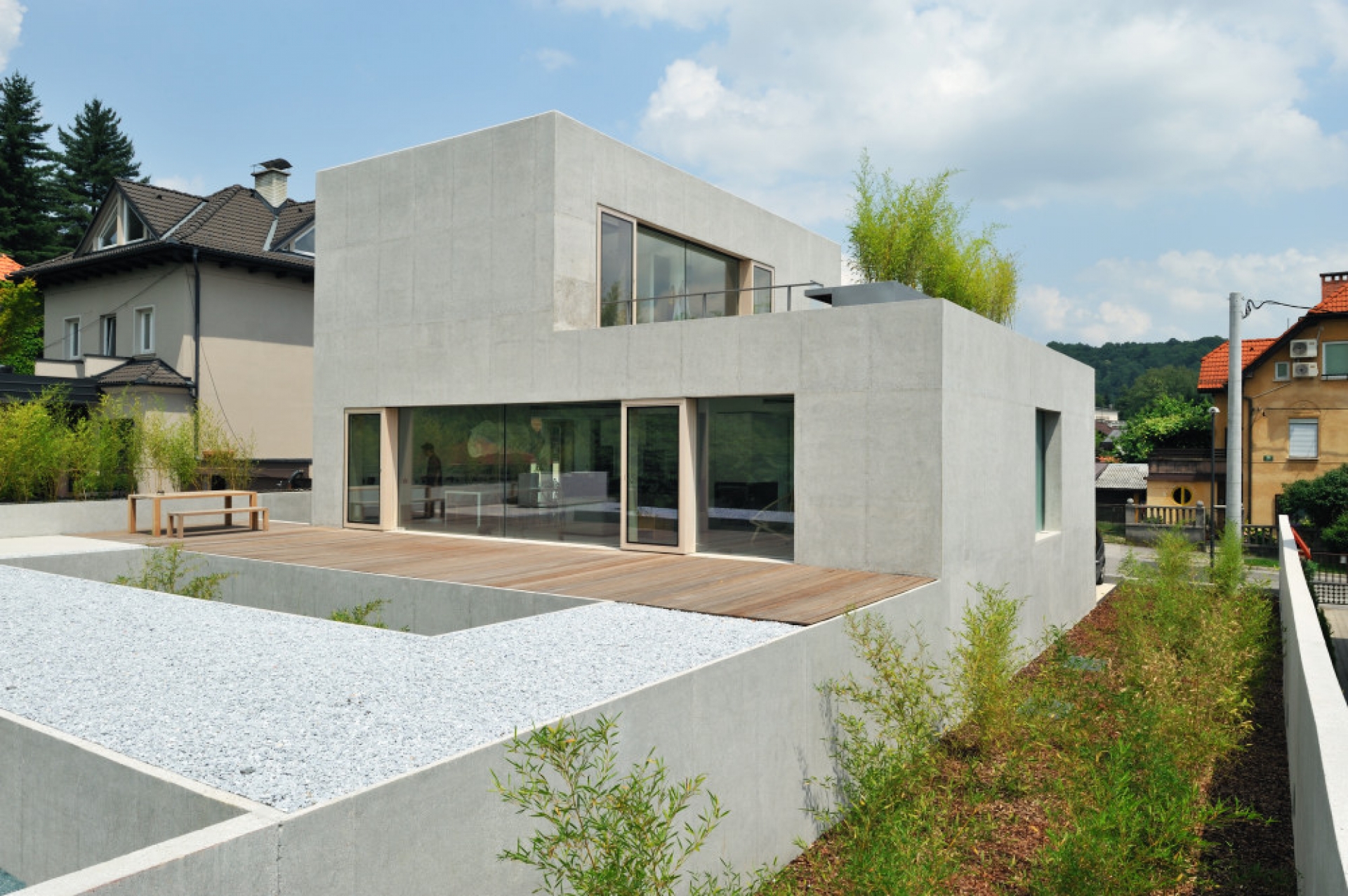 BEVK PEROVIĆ 2004-2012 Hiša D / House D by Bevk Perović Arhitekti | METALOCUS
