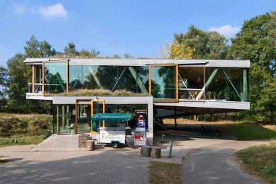 Posbank pavilion - foto: Petr Šmídek, 2009