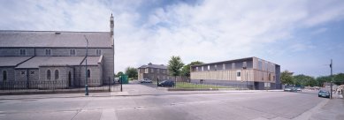 Youth and Community Centre, Donore Avenue - Panorama ulice - foto: archiv Henchion+Reuter Architects