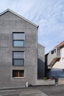 Wohnhaus im Dorfzentrum von Haldenstein - foto: Petr Šmídek, 2008