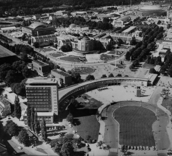 Administrativní budova BVV - foto: Moravský zemský archiv (K171, 64, inv.č. 651)