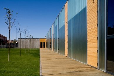 Nursery School Santa Isabel - foto: © Lluis Casals