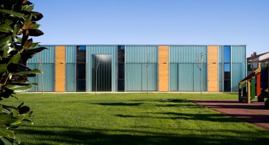 Nursery School Santa Isabel - foto: © Lluis Casals