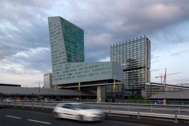 Lille Tower - foto: Petr Šmídek, 2009