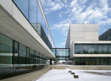 Fakulta chemicko-technologická a Tělovýchovná zařízení Univerzity Pardubice - Fakulta chemicko-technologická - foto: Ester Havlová