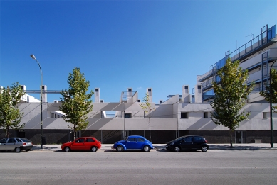 141 bytů v Carabanchel - foto: Petr Šmídek, 2007