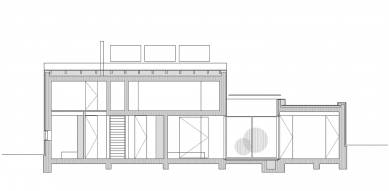 Rodinný dům v Myšlíně - Řez podélný - foto: Aulík Fišer architekti