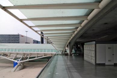 Oriente Station Lisabon - foto: Petr Šmídek, 2011