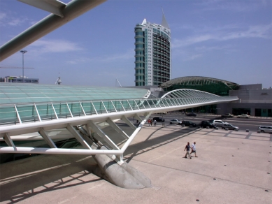 Oriente Station Lisabon - foto: Petr Šmídek, 2006