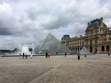 Le Grand Louvre - foto: Petr Šmídek, 2007