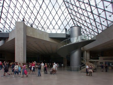 Le Grand Louvre - foto: Petr Šmídek, 2007