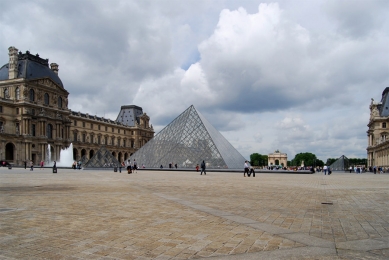 Le Grand Louvre - foto: Martin Rosa, 2007