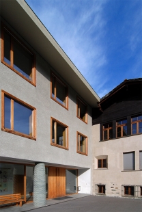 School in Zillis - foto: Petr Šmídek, 2008