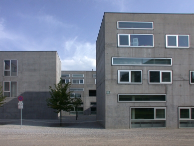 Computing and electrotechnological institutes, TU Graz - foto: © Petr Šmídek, 2006