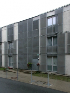 Apartment Building Straßgang - foto: Jan Kratochvíl, 2004