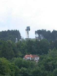 Bergisel Ski Jump - foto: Petr Šmídek, 2003