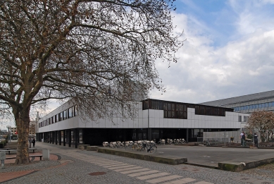 Wolfsburg Cultural Center - foto: Petr Šmídek, 2012