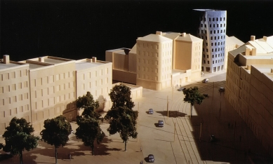 Věž Gehry - Model