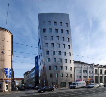 Gehry Tower - foto: Petr Šmídek, 2009