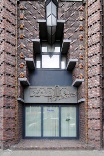 Anzeiger Hochhaus - foto: Petr Šmídek, 2012