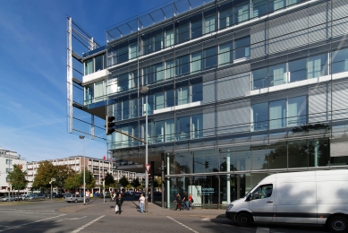 Norddeutsche Landesbank am Friedrichswall - foto: Petr Šmídek, 2009