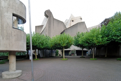 Mariánský kostel v Neviges  - foto: Petr Šmídek, 2009