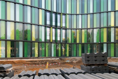 Cologne Oval Offices - foto: Petr Šmídek, 2009