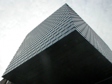 Music School at the Glass Palace - foto: Jan Kratochvíl, 2003