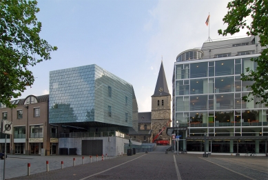 Music School at the Glass Palace - foto: Petr Šmídek, 2009