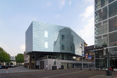 Music School at the Glass Palace - foto: Petr Šmídek, 2009