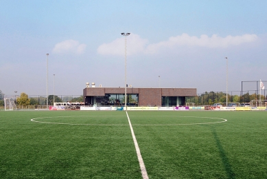 Clubhouse in Hoensbroek - foto: Petr Šmídek, 2009