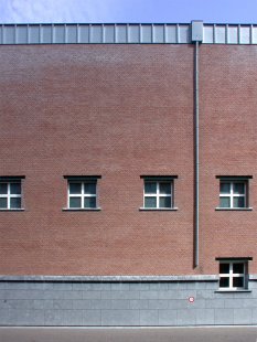 Bonnefanten Museum - foto: Petr Šmídek, 2003