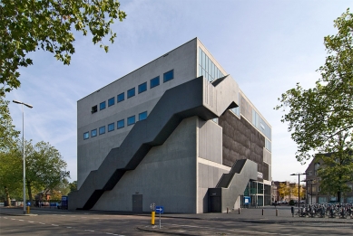 De Effenaar Pop Centre - foto: Petr Šmídek, 2009