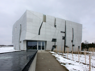 Vinařské centrum Loisium  - foto: Petr Šmídek, 2004