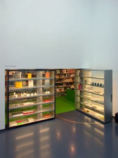 Van Abbemuseum - foto: Petr Šmídek, 2003