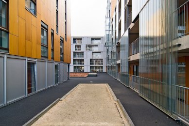 Carré Housing - foto: Petr Šmídek, 2009