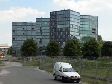 Obytné věžové domy Chassé Park  - foto: Petr Šmídek, 2003