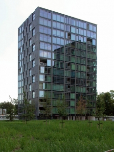 Obytné věžové domy Chassé Park  - foto: Petr Šmídek, 2003