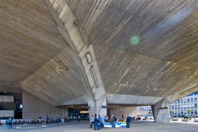 Auditorium TU Delft - foto: Petr Šmídek, 2009