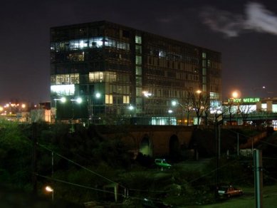 Hôtel Industriel Berlier - foto: Adam Gebrian, 2005