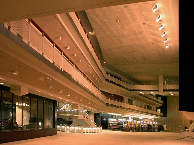 Státní knihovna v Berlíně - foto: Petr Šmídek, 2001